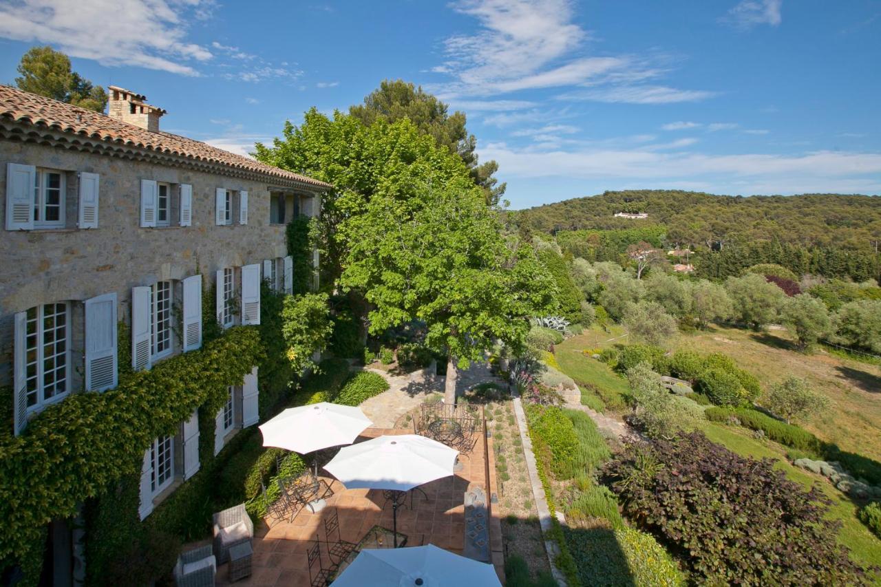 Отель Le Manoir De L'Etang Мужен Экстерьер фото